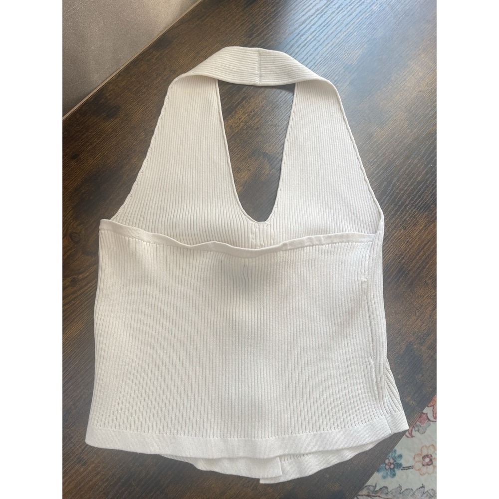 PrettyLittleThing Cream Rib Knit Halter Rosette Top NWT Size M - Picture 4 of 4